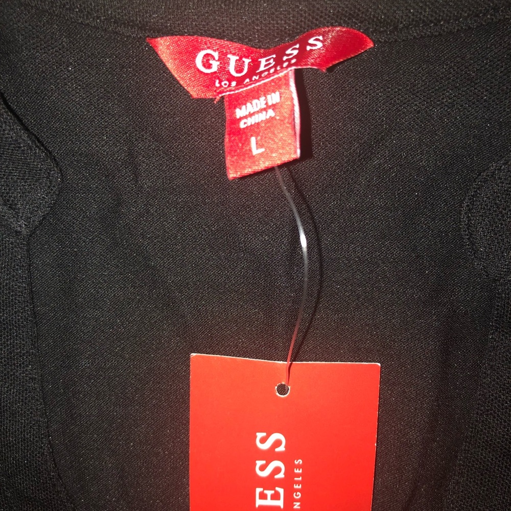 Flawless Black Guess Top!!